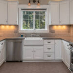 Under-Cabinet Lighting 